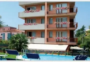 St. Antony Hotel 2*